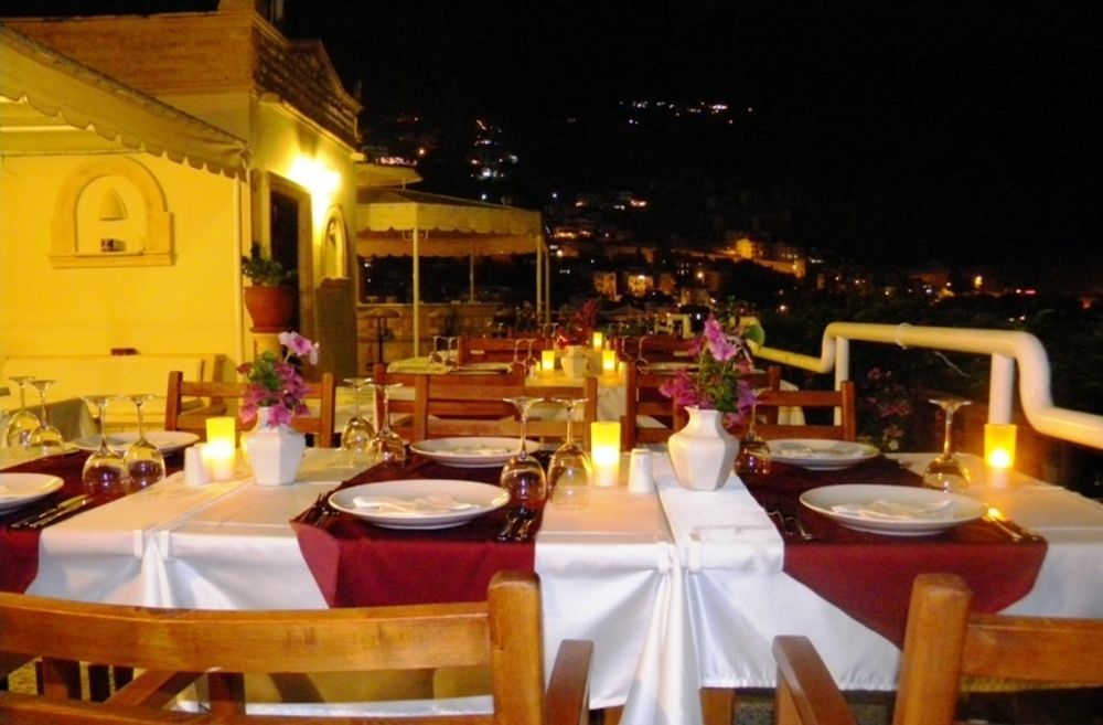 Hotel Dionysia Kalkan Bagian luar foto